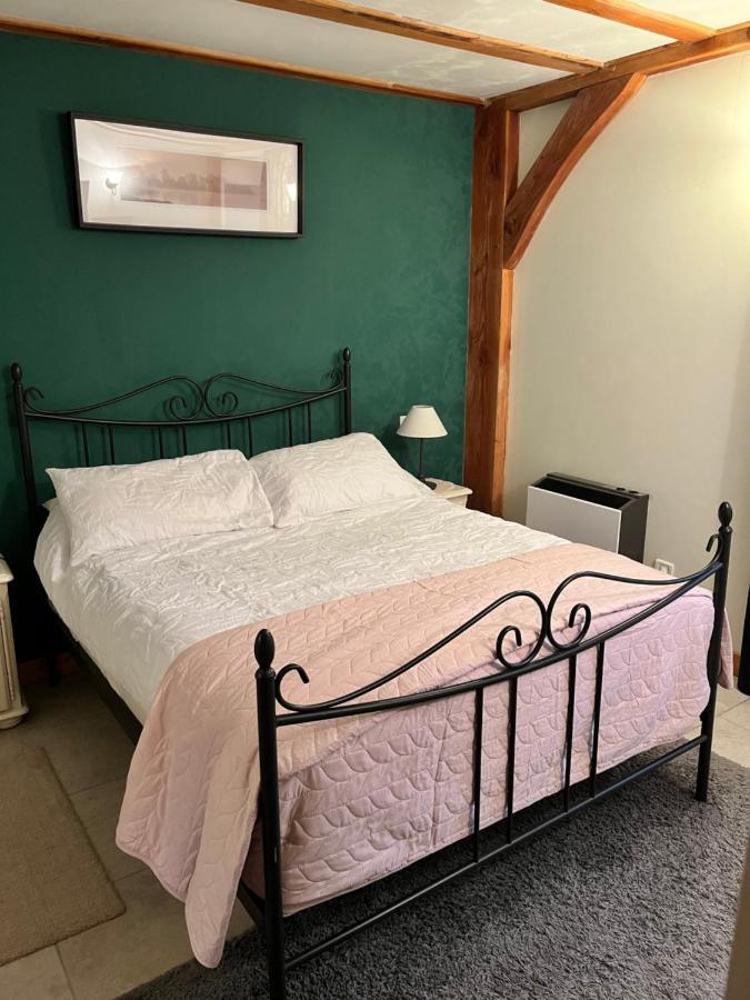 Chez Jallot - Lower Gite Vidaillat Екстериор снимка