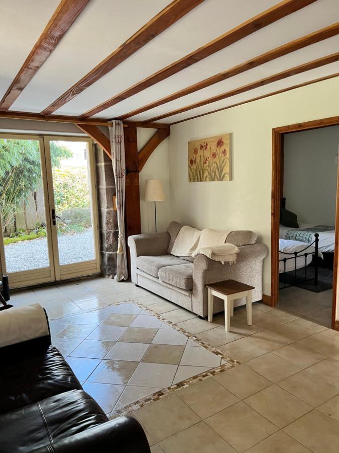 Chez Jallot - Lower Gite Vidaillat Екстериор снимка